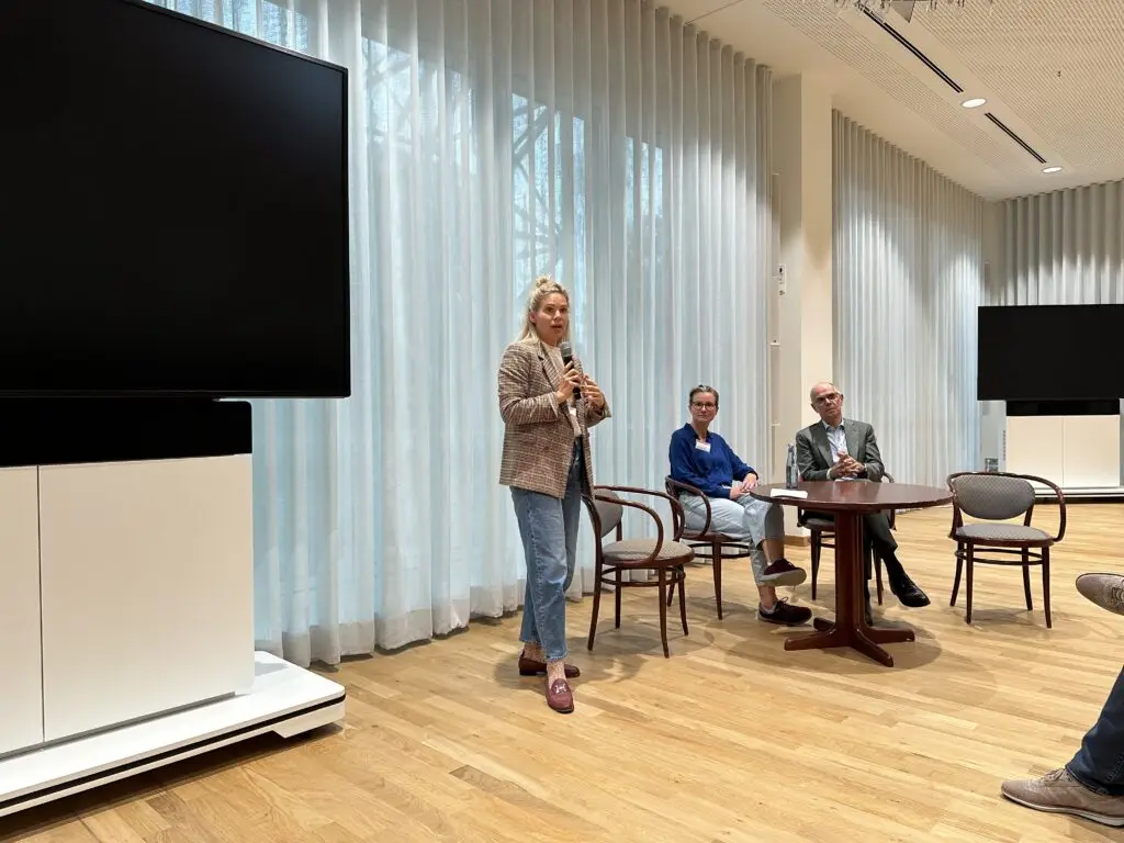 Diskussion im Plenum beim Wärmewende-Workshop: Rückfragen aus der Runde